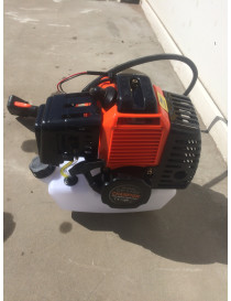 Universāls divtaktu dzinējs 2.4KW Universāls divtaktu dzinējs 2.4KW